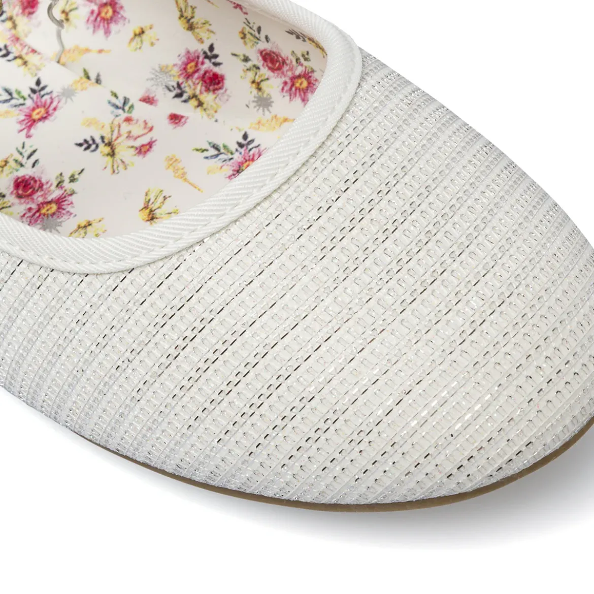 Ballerine da Bambina bianche con cuori sul cinturino Dieci Baci