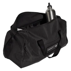 Borsa sportiva nera con etichetta logo frontale adidas