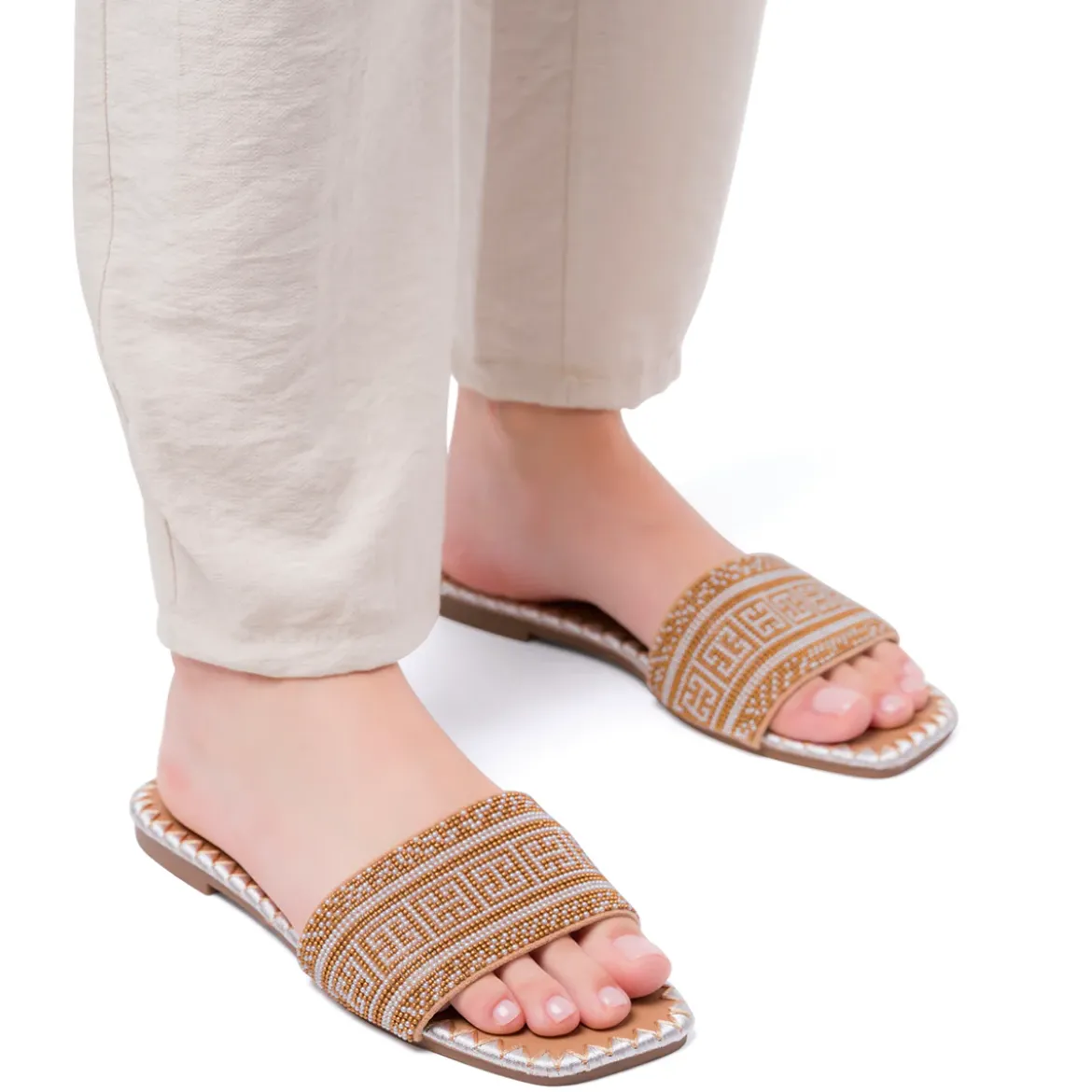 Ciabattine Flat bianche da Donna con decorazione Perline Lora Ferres