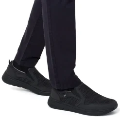Scarpe slip-on uomo in tessuto nero traspirante con suola flessibile Glams