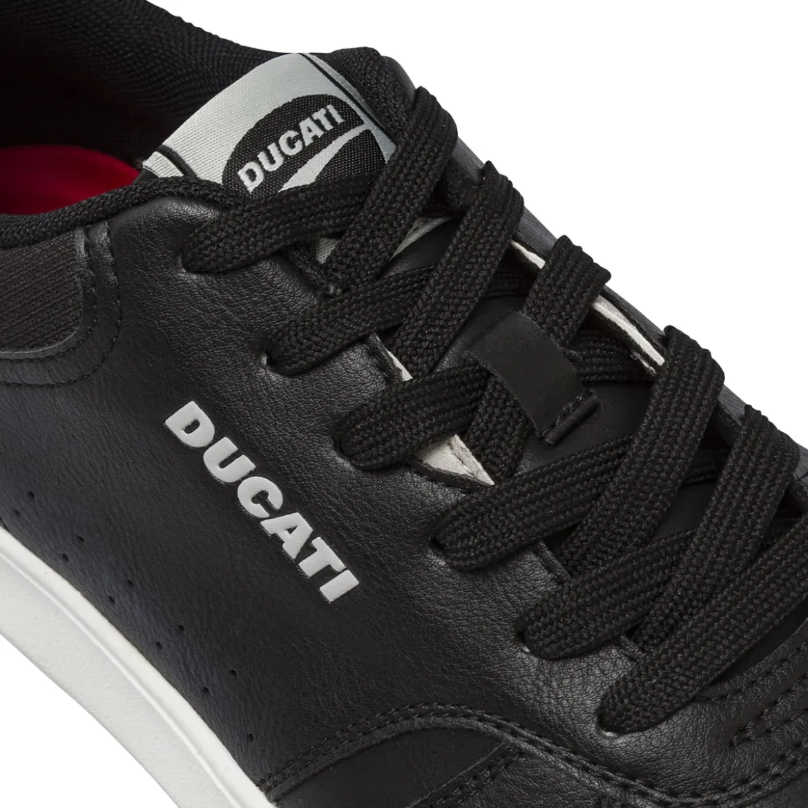 Sneakers casual nere da Uomo con dettagli grigi Ducati