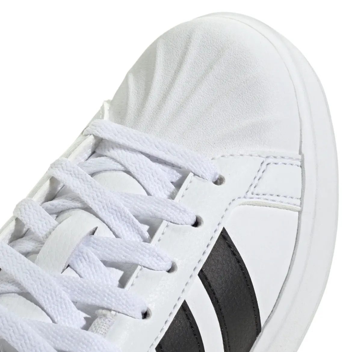 Sneakers sport da ragazzo bianche con dettagli neri adidas STREETTAL