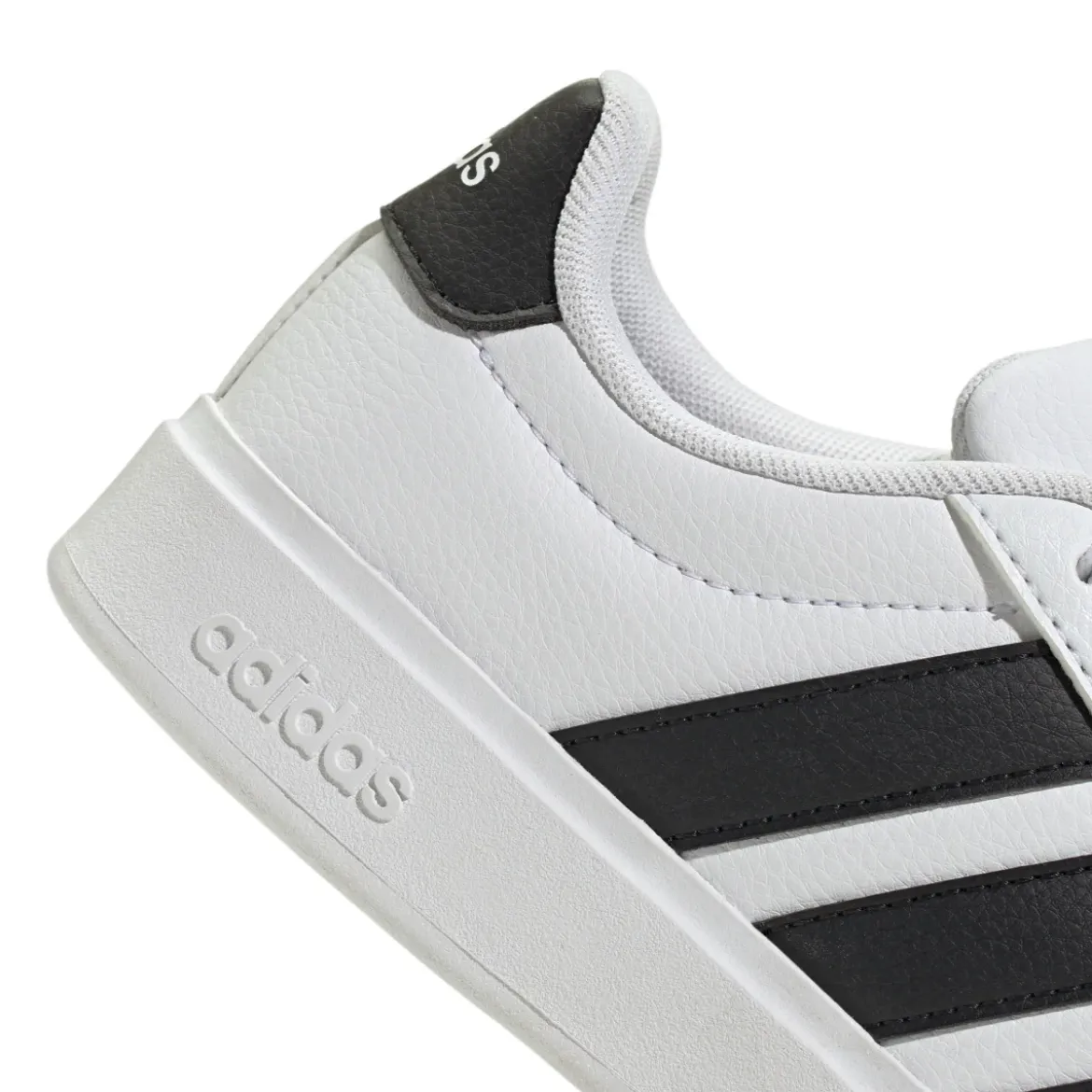 Sneakers sport da ragazzo bianche con dettagli neri adidas STREETTAL