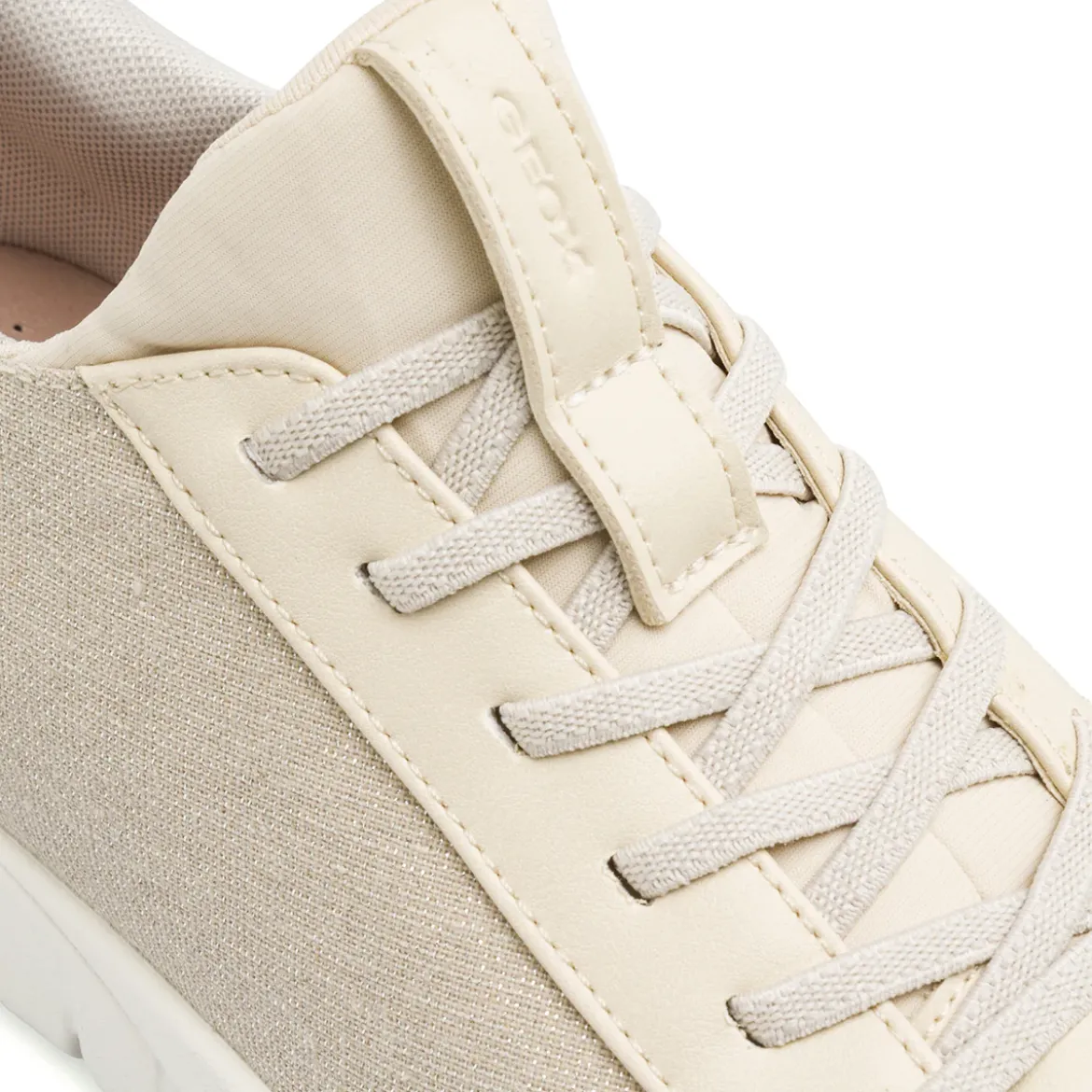 Sneakers taupe da Donna con suola traspirante Geox Flextride Plus