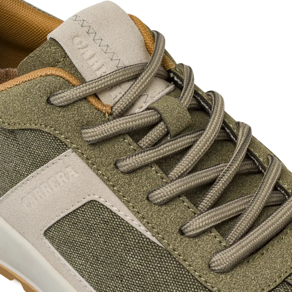 Sneakers verdi da Uomo in tessuto ed effetto scamosciato Carrera