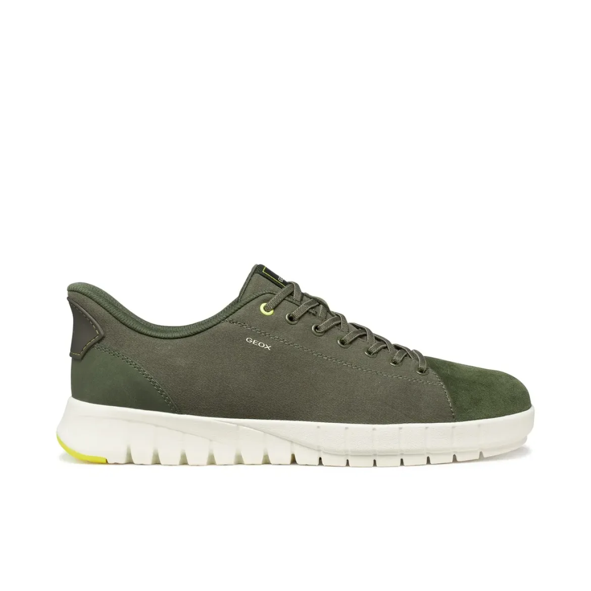 Sneakers Verdi Uomo con effetto scamosciato e suola traspirante Geox Fast In