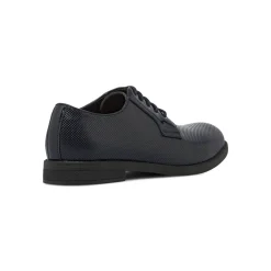 Stringate derby da uomo blu con texture traforata Riflessi Urbani